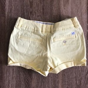 Southern tide yellow shorts